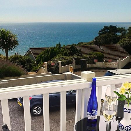 A Beautiful Apartment With Stunning Sea Views & Private Balcony Bournemouth Exterior foto